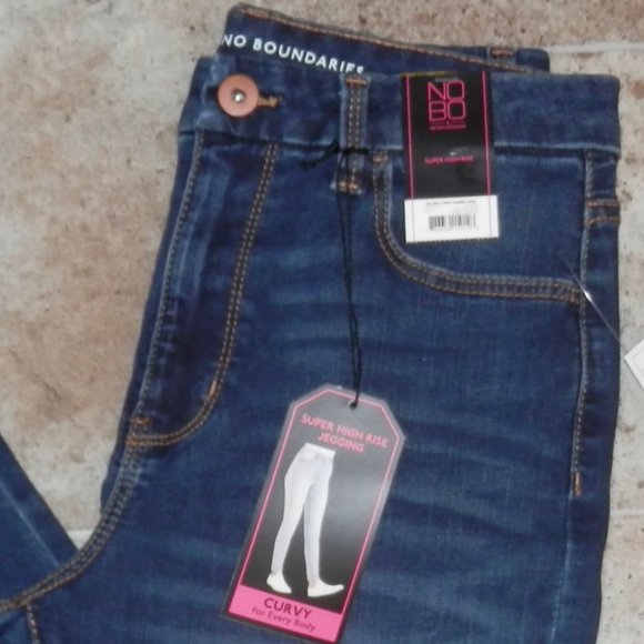 NO BOUNDARIES HIGH RISE CURVY SKINNY JEAN * DARK WASH JEGGINGS * NEW WITH TAGS * - Picture 5 of 5